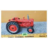 ERTL International Diesel 600 Die Cast Tractor