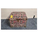 Hinged Padded Trunk Floral Paisley