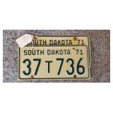 1971 Set of S. D. Truck Plates