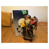 Possible Dreams Clothtiques Santa w/Green Coat
