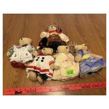 5 Plush Bears