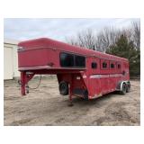 1998 Sundowner 8 x 17 Horse Trailer