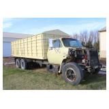 1987 GMC Grain Truck, Model C7D042 (Yellow)