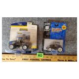 New Holland T9060 & TG 285 Tractors 1:64 (2)