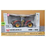 Versatile 4WD - 550 Tractror 1/32
