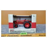 International Harvester 756 Tractor 1/32