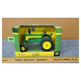 John Deere Model 530 Tractor 1/16