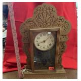 Vintage Mantel Clock w/ Key