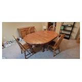 Dining Room Table w/ 4 Chairs