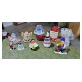Christmas Figurines & Decor