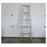 Aluminum Step Ladder