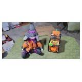 Halloween Decor