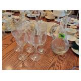 Decanter & Wine Glasses