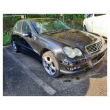 05 Mercedes C230
