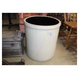25 Gallon Crock 