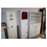 Kitchen wood & metal Cabinets