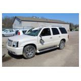 03 Cadillac Escalade 
