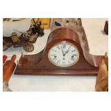 Mantle Clock 