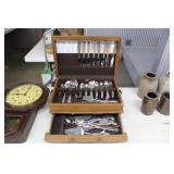 Flatware Set 