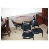 Table & Chairs