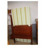 Twin Bed 