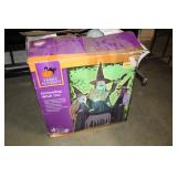 Halloween Decor