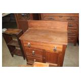 Washstand 