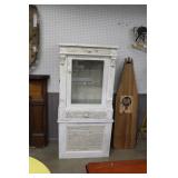 Display Cabinet 