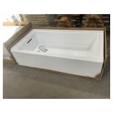 60" x 32" LH Acrylic Bathtub in Gloss White
