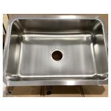 Dayton® 26-1/2" x 18-1/2" Stainless Steel Sink