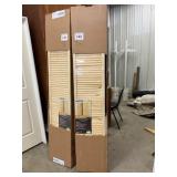 30" x 80" Pine Louvered Bi-Fold Door ( Damaged )
