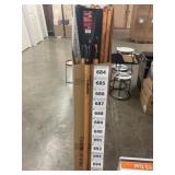 Husky 4.5 inch heavy duty scraper