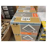 Hampton Bay ventilation fan white X2