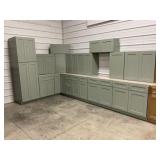 15pc. Silvercreek Fresh Sage 30" Kitchen