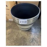 17.7" Resin Whiskey Barrel Planter x 4