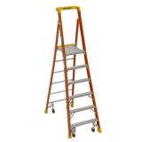 Wernerï¿½ 12ft. Fiberglass Podium Ladder w/ Wheels