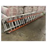 Louiville Fiberglass 32' Extension Ladder