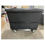 27Cu Ft Cube Truck Hopper in Black