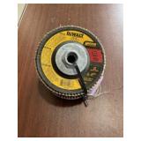 DeWalt 4-1/2' Flap Disc Grinders x 5