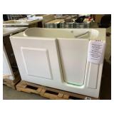 32' x 52' RH Walk In Tub In White
