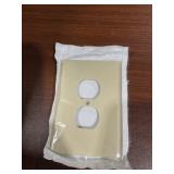 Box of (25) 2-Gang Duplex Outlet Wall Plates
