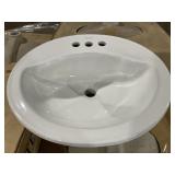 Pallet of 19" Round 4"Center White Sinks