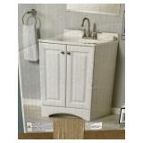 Glacier Bayï¿½ 24" Vanity in White with Top