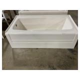 60" x 32" LH Skirted Fiberglass Bathtub in Ivory