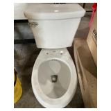 Penguinï¿½ Elongated Toilet in White