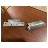 15 (B1923) Pivot Assy's for One Money