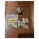 Mixed Lot of Self-Closing Hinges