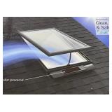 Veluxï¿½ (VSS-C06) Deck-Mounted Skylight