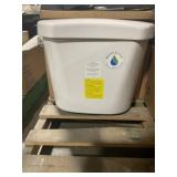 Pallet of White Toilet Tanks with Lids
