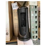 14" Black Desktop Oscillating Tower Fan